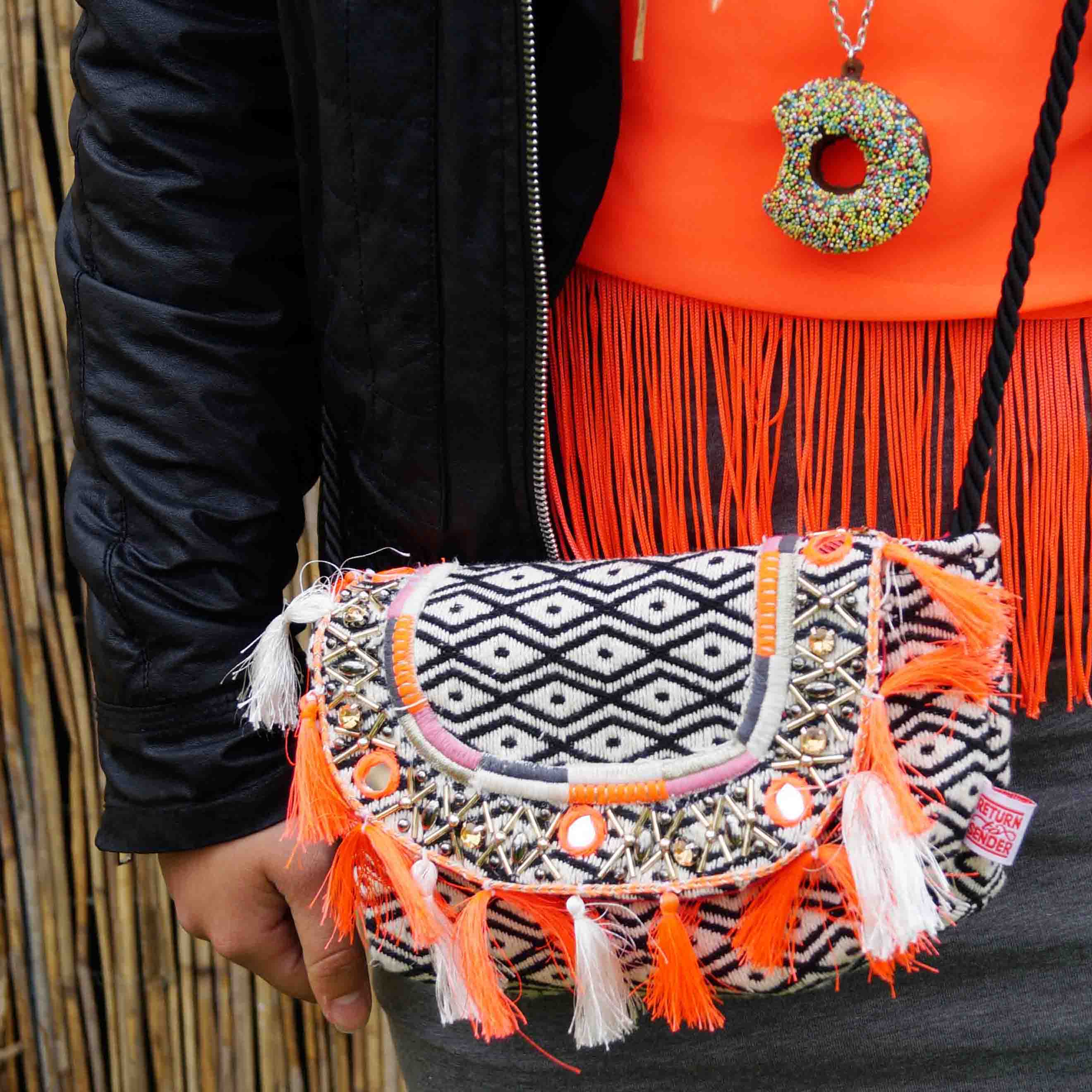 Bag at You - Fashion Blog - Fierce Fashion Festival - Colorful shoulderbag