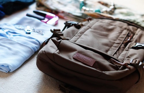 Bag-at-you---Fashion-blog---10-tips-to-pack-your-trolley---Eastpak-Floid