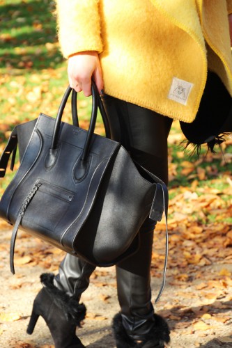 Bag-at-you---Fashion-blog---Celine-Phantom-Bag---Black-leather