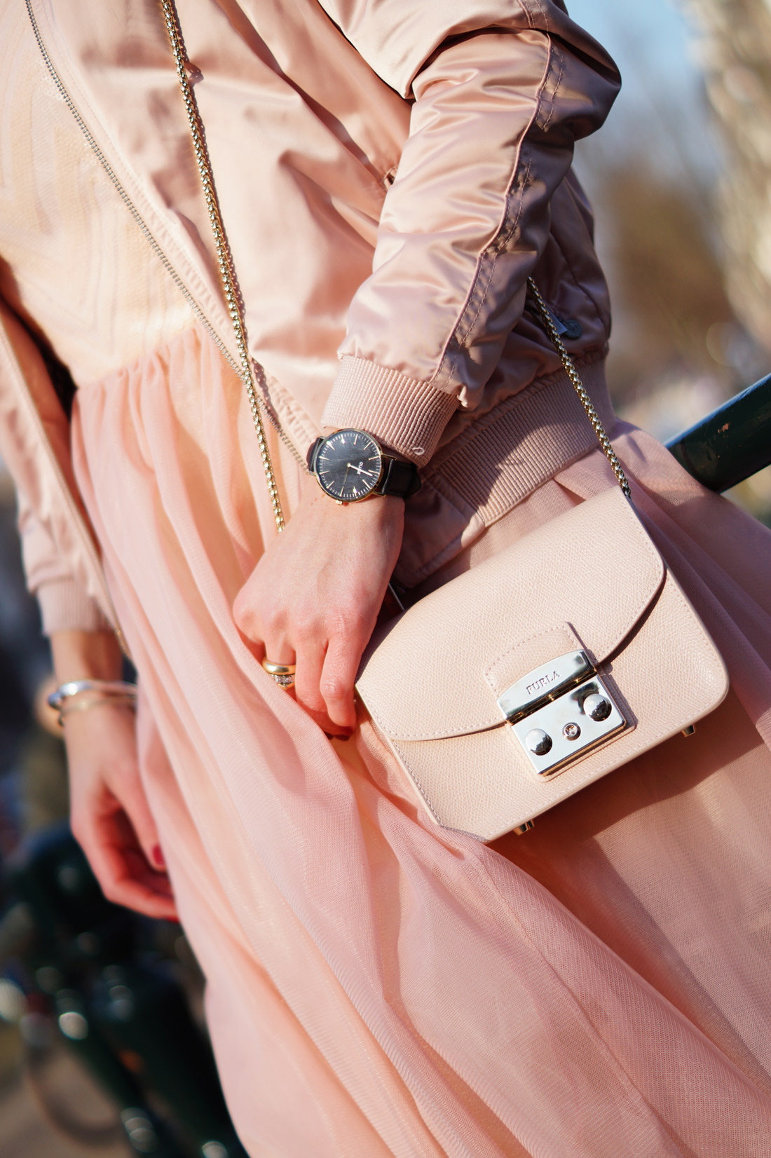 Bag-at-You---Fashion-blog---Furla-Metropolis-Bag-Pink