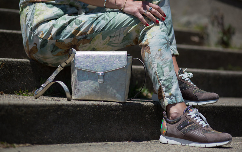 Bag-at-you---Lifestyle-blog---Unisa-Sneakers---Ecco-Bag