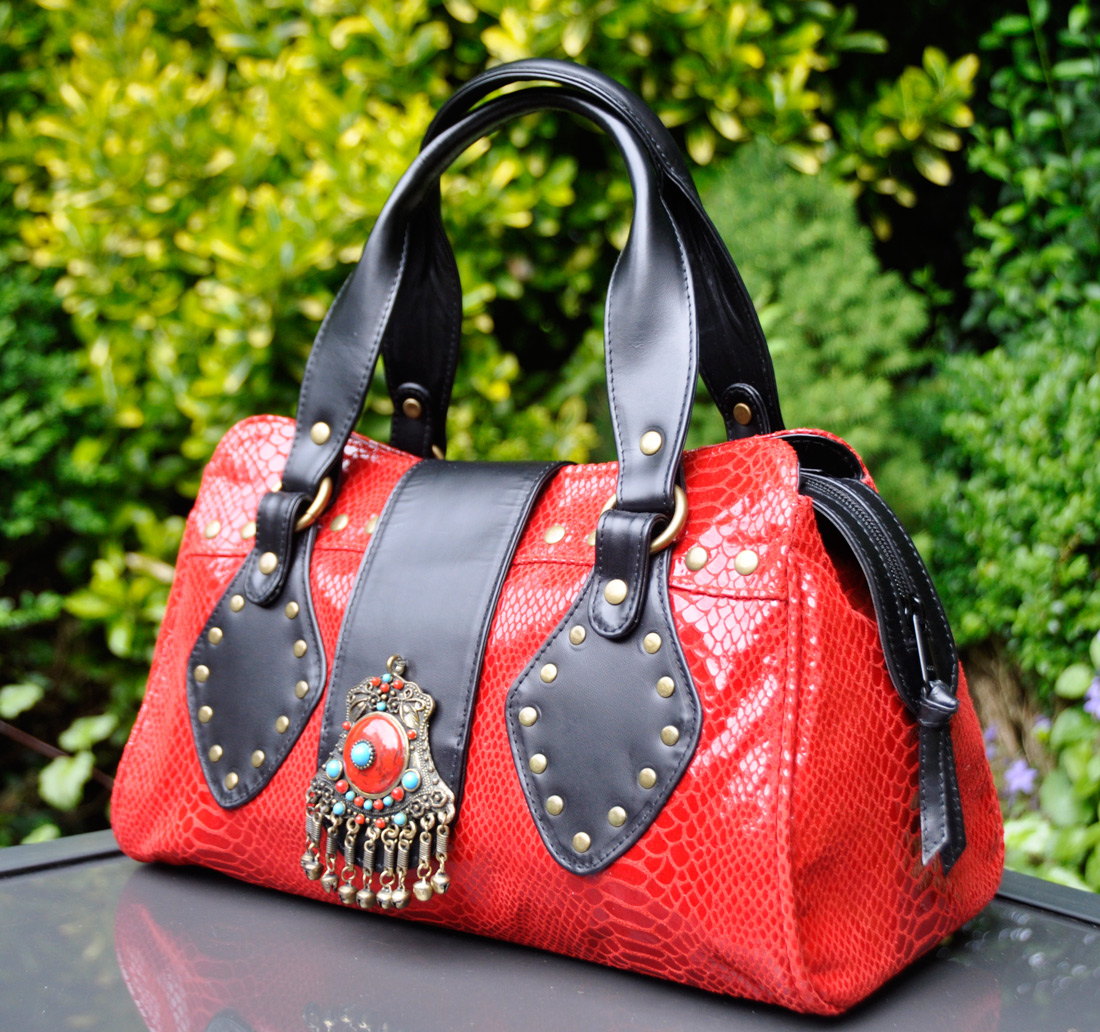 Bag-at-you---Fashion-blog---Exceptional-bags-by-Yolande-Jimenez