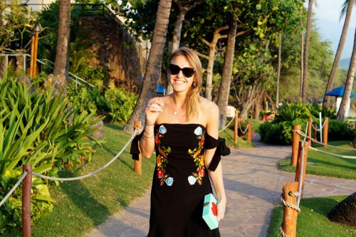 Bag-at-you---Fashion-blog---Embroidered-dress-by-Shein