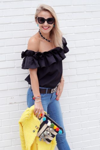 Back-at-you---Style-blog---Black-ruffles-top