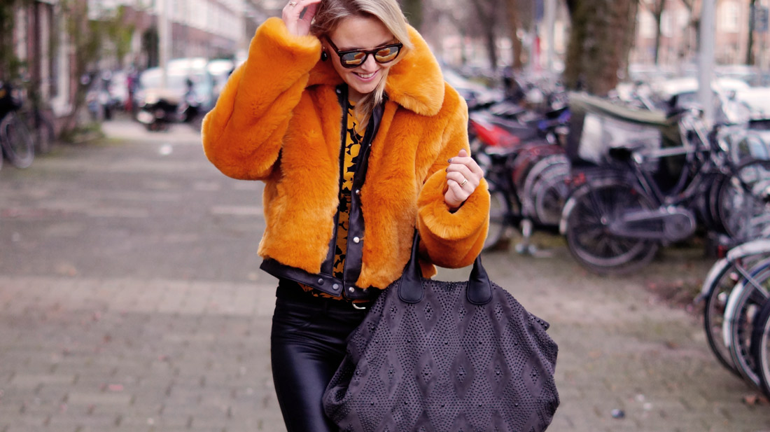 Bag-at-you---Fashion-blog---Deux-Lux-handbag