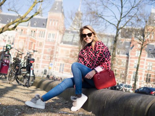 Bag-at-you-blog---Amsterdam---Chicwish-sweater